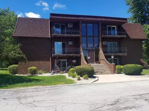 9726 5th St #2E, Highland, IN 46322 photo 1