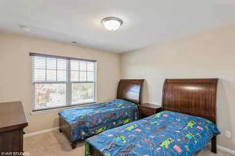 10287 Rolling Meadows Ln, Dyer, IN 46311 photo 18
