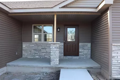 72 S Meadow Ln, Wheatfield, IN 46392 photo 3