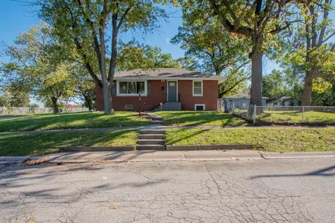 4501 Pierce St, Gary, IN 46408 photo 2
