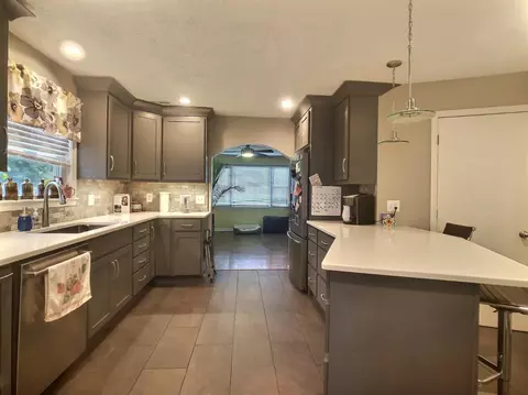 505 E Main St, Fowler, IN 47944 photo 11