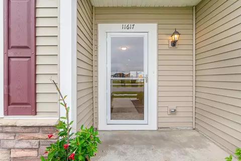 11617 Rhode Island Pl, Crown Point, IN 46307 photo 3