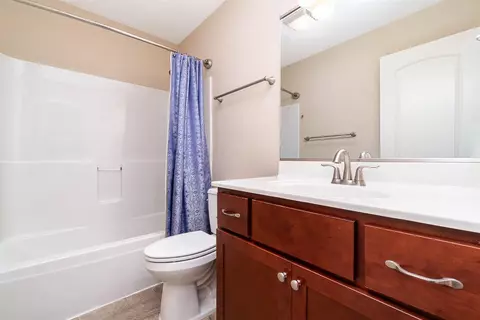 820 Veterans Ln, Crown Point, IN 46307 photo 8