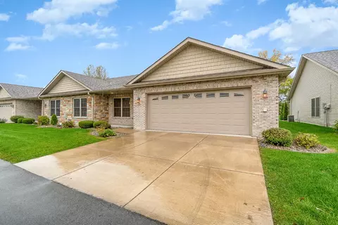 820 Veterans Ln, Crown Point, IN 46307 photo 3