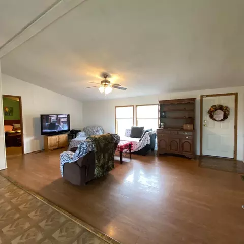 1842 E 150, La Porte, IN 46350 photo 10