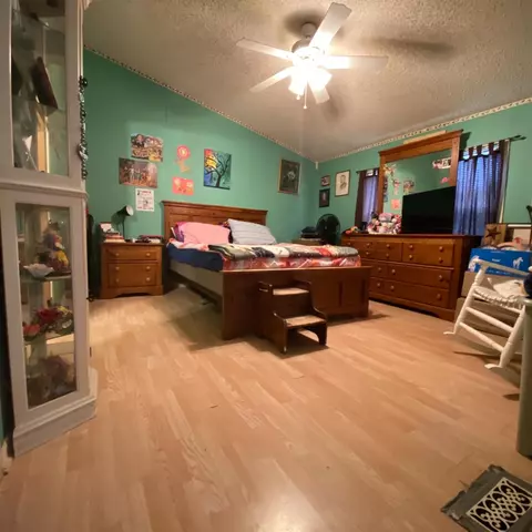 1842 E 150, La Porte, IN 46350 photo 12