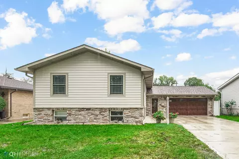 1604 Tulip Ln, Munster, IN 46321 photo 2