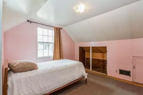 304 E South St, Crown Point, IN 46307 photo 10