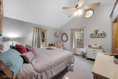1902 E 975, Wheatfield, IN 46392 photo 11