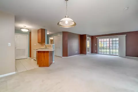 534 Cambridge Ct #1C, Munster, IN 46321 photo 3