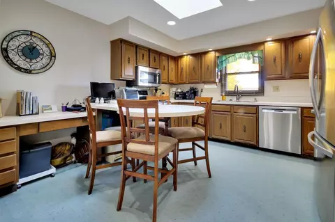 8553 Clark Pl, Crown Point, IN 46307 photo 11