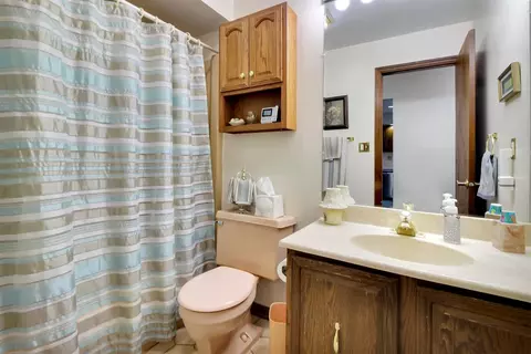 8553 Clark Pl, Crown Point, IN 46307 photo 16
