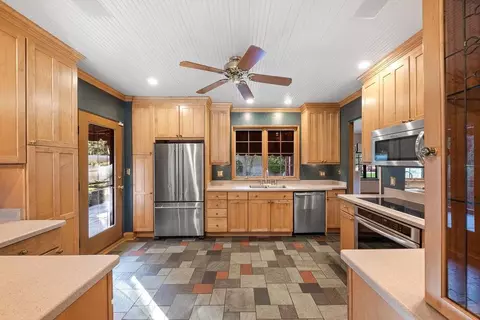 8205 Baring Ave, Munster, IN 46321 photo 12
