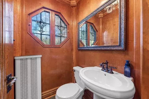 8205 Baring Ave, Munster, IN 46321 photo 16