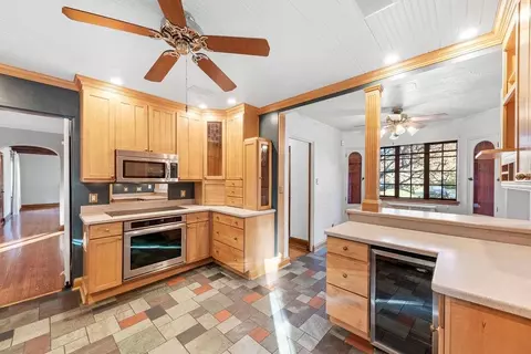 8205 Baring Ave, Munster, IN 46321 photo 13