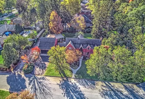8205 Baring Ave, Munster, IN 46321 photo 34