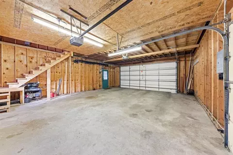 8205 Baring Ave, Munster, IN 46321 photo 28