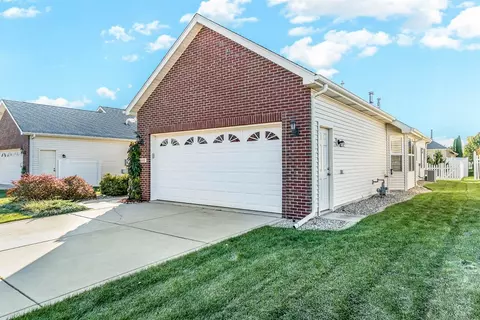 7445 E 103rd Ave, Crown Point, IN 46307 photo 3