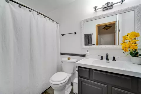900 Quail Ridge Dr, Porter, IN 46304 photo 16