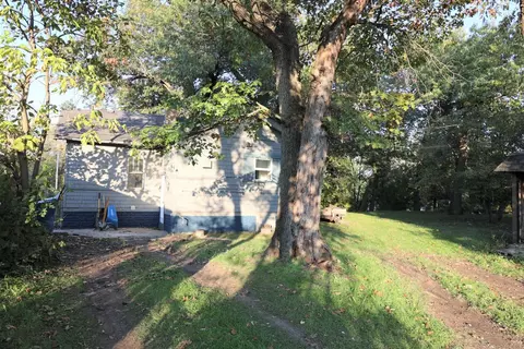 3639 E 12th Pl, Gary, IN 46403 photo 16