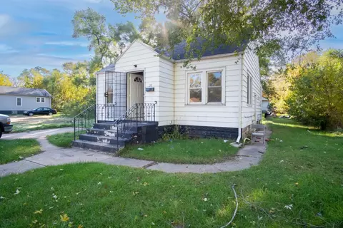 833 E 35th Pl, Gary, IN 46409 photo 2