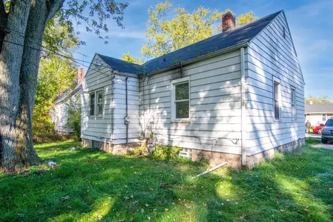 833 E 35th Pl, Gary, IN 46409 photo 5