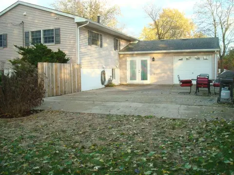 1422 N Elmer St, Griffith, IN 46319 photo 5