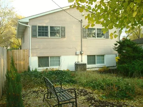 1422 N Elmer St, Griffith, IN 46319 photo 6