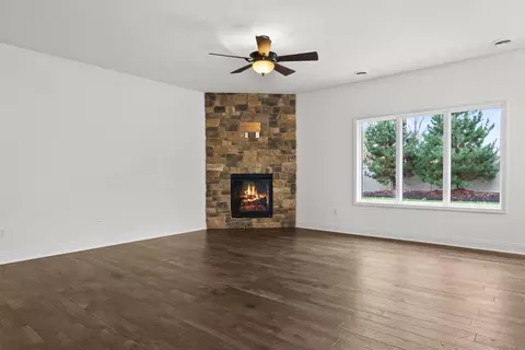 8354 Shell Dr, Saint John, IN 46373 photo 11