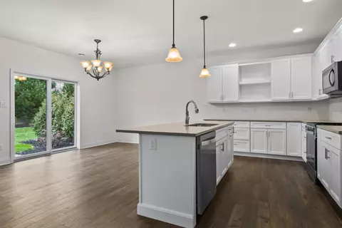 8354 Shell Dr, Saint John, IN 46373 photo 6
