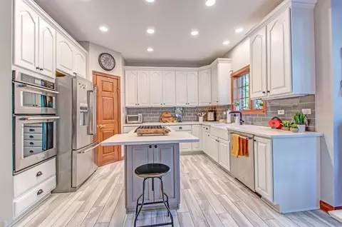 8340 Beech Ave, Munster, IN 46321 photo 9