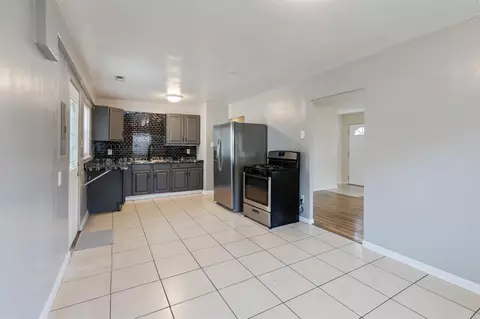 7919 Bertram Ave, Hammond, IN 46324 photo 8