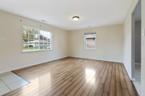 7919 Bertram Ave, Hammond, IN 46324 photo 5