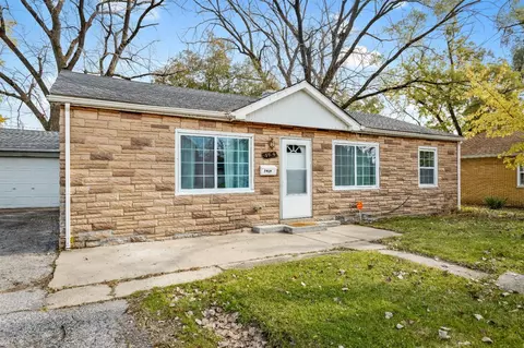 7919 Bertram Ave, Hammond, IN 46324 photo 2