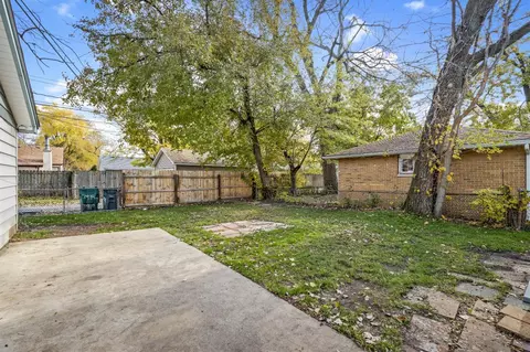 7919 Bertram Ave, Hammond, IN 46324 photo 19