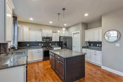 642 E Stanton Ct, La Porte, IN 46350 photo 12