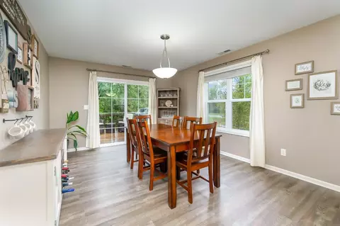 450 Andover Dr, Valparaiso, IN 46385 photo 10