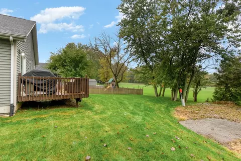 450 Andover Dr, Valparaiso, IN 46385 photo 21