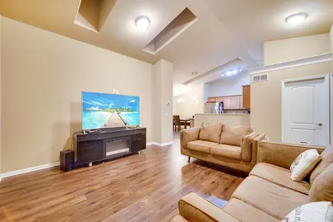11205 Pike Pl, Crown Point, IN 46307 photo 4