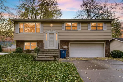 1234 Cedar Ln, Dyer, IN 46311 photo 2