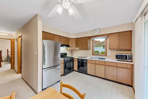 2608 Morningside Dr, Crown Point, IN 46307 photo 7