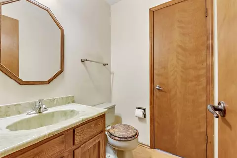 8960 E 93rd Ave, Crown Point, IN 46307 photo 12