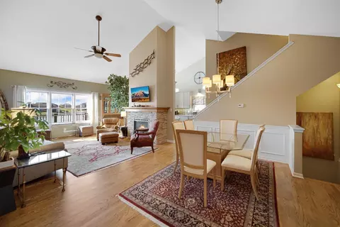 8385 Doubletree Dr, Crown Point, IN 46307 photo 10