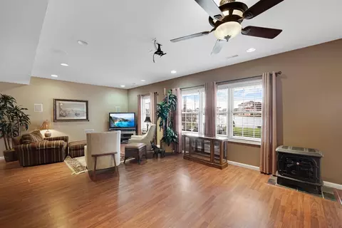 8385 Doubletree Dr, Crown Point, IN 46307 photo 25