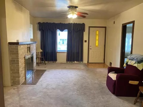 1329 Davis Ave, Whiting, IN 46394 photo 4