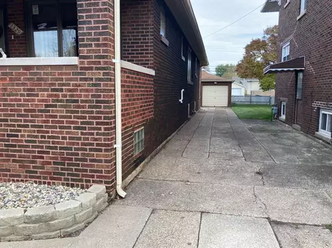 1329 Davis Ave, Whiting, IN 46394 photo 30