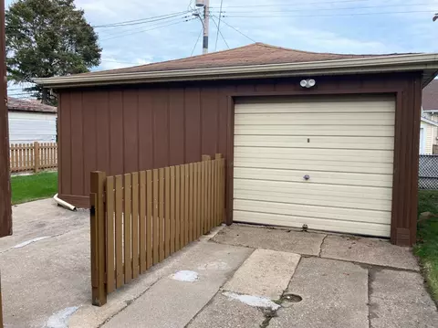 1329 Davis Ave, Whiting, IN 46394 photo 31