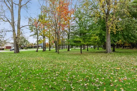 639 Heather Ct, Griffith, IN 46319 photo 19