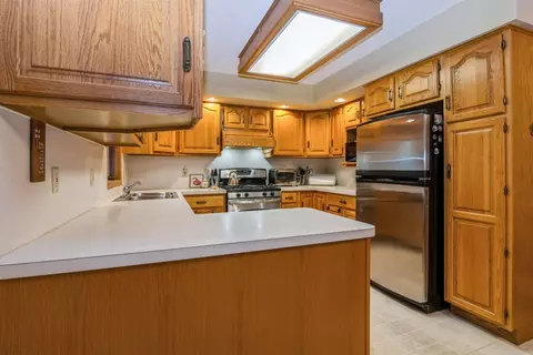 639 Heather Ct, Griffith, IN 46319 photo 5