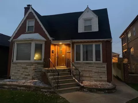 2012 Lake Ave, Whiting, IN 46394 photo 2